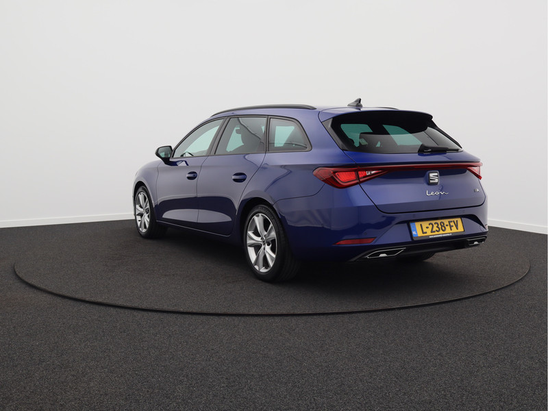 SEAT Leon Sportstourer 1.5 TSI FR Business Intense/ lage km!