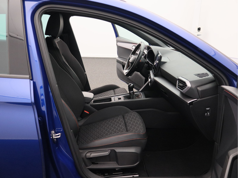 SEAT Leon Sportstourer 1.5 TSI FR Business Intense/ lage km!