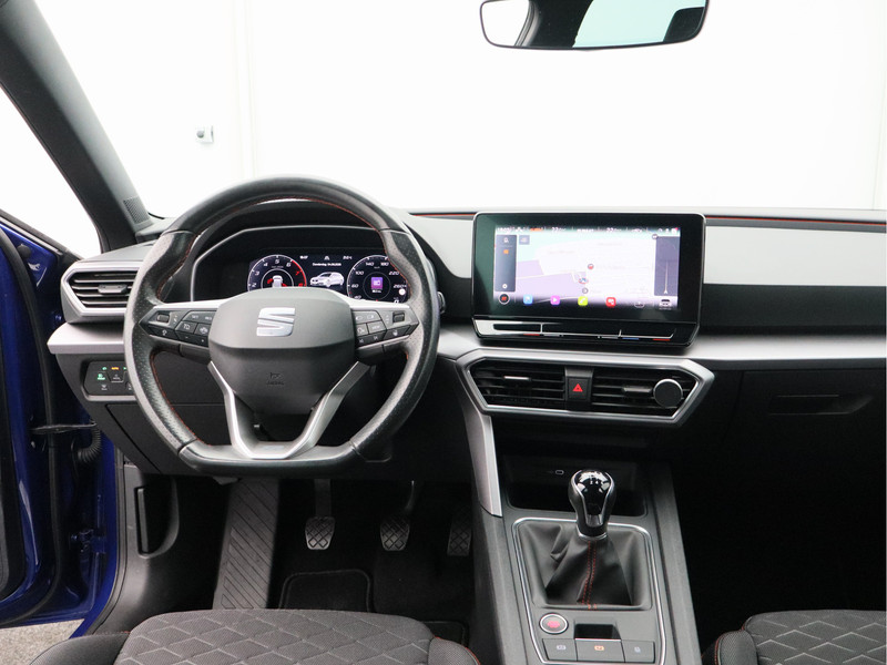 SEAT Leon Sportstourer 1.5 TSI FR Business Intense/ lage km!