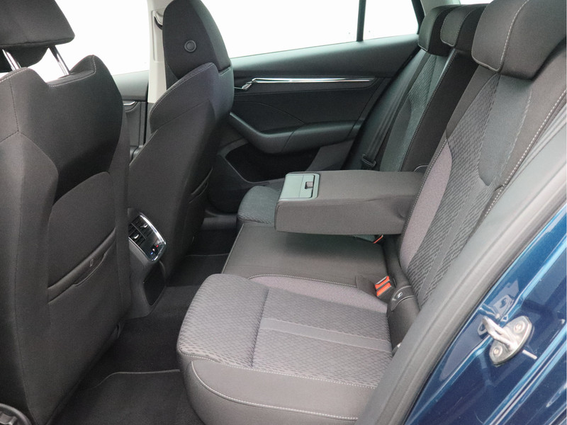Škoda Octavia Combi 1.0 e-TSI Business Edition Plus/ automaat/ zeer mooi!