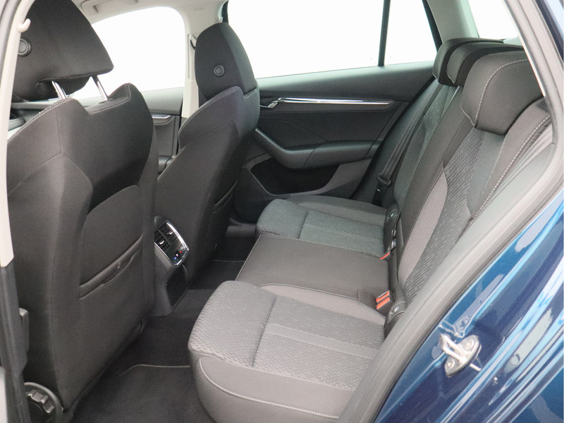Škoda Octavia Combi 1.0 e-TSI Business Edition Plus/ automaat/ zeer mooi!