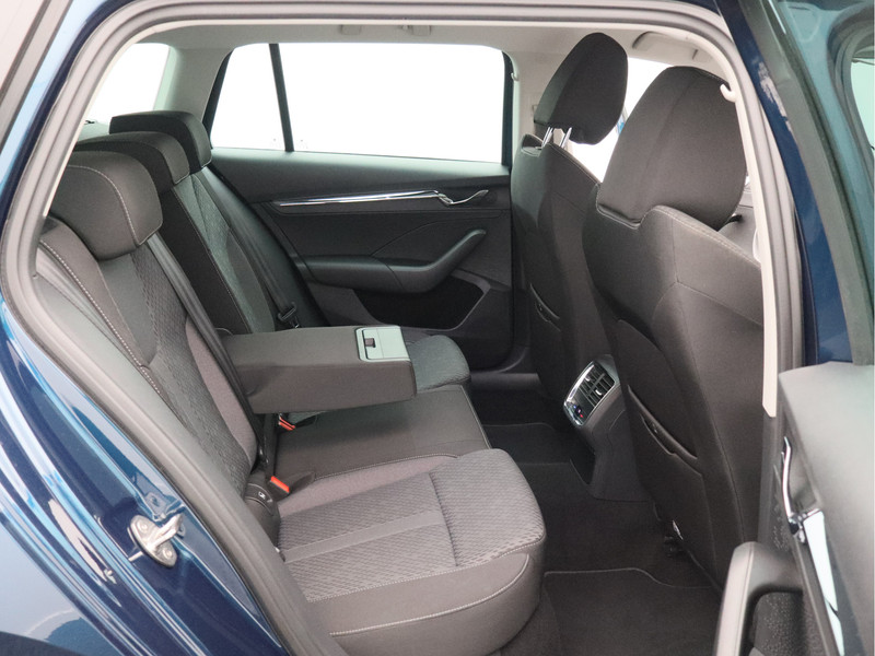 Škoda Octavia Combi 1.0 e-TSI Business Edition Plus/ automaat/ zeer mooi!