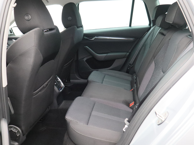 Škoda Octavia Combi 1.0 e-TSI Business Edition Plus/ automaat/ zeer mooi!