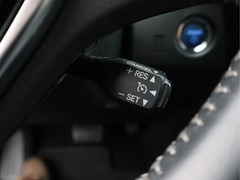 Toyota Auris 1.8 Hybrid Dynamic/ lage km/ zeer mooi!