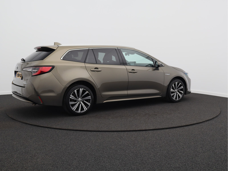 Toyota Corolla Touring Sports 1.8 Hybrid Dynamic/ lage km/ zeer mooi!