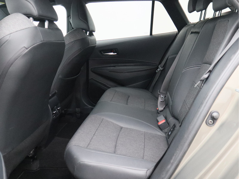 Toyota Corolla Touring Sports 1.8 Hybrid Dynamic/ lage km/ zeer mooi!