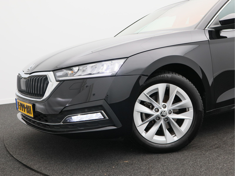 Škoda Octavia Combi 1.5 e-TSI Business Edition Plus/ automaat/ unieke km!