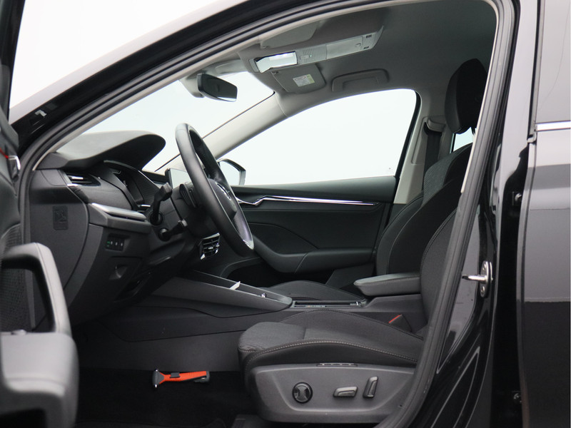 Škoda Octavia Combi 1.5 e-TSI Business Edition Plus/ automaat/ unieke km!