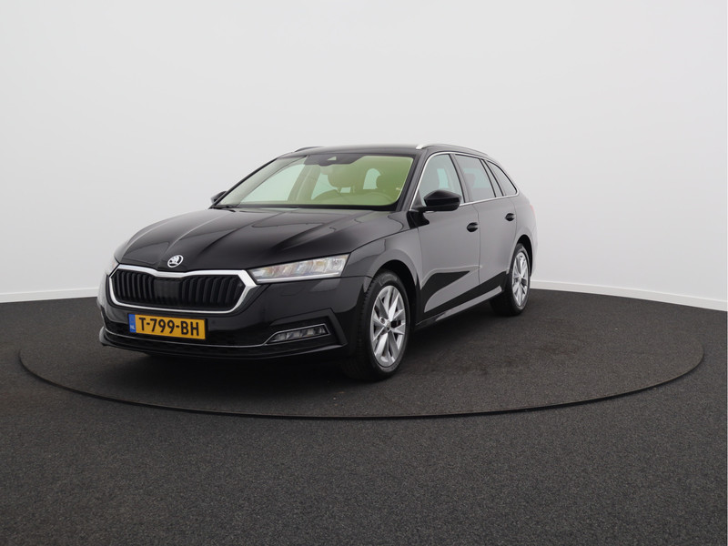 Škoda Octavia Combi 1.5 e-TSI Business Edition Plus/ automaat/ unieke km!