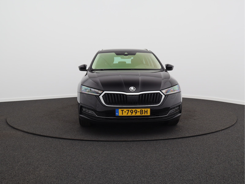 Škoda Octavia Combi 1.5 e-TSI Business Edition Plus/ automaat/ unieke km!