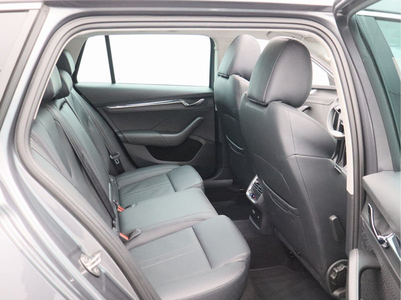 Škoda Octavia Combi 1.0 e-TSI Business Edition Plus/ automaat/ compleet!