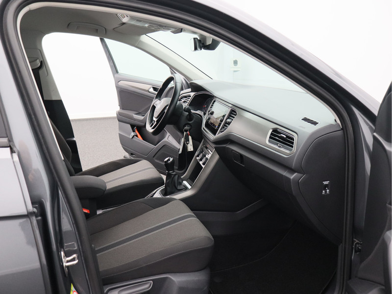 Volkswagen T-Roc 1.0 TSI Style/ lage km/ trekhaak!