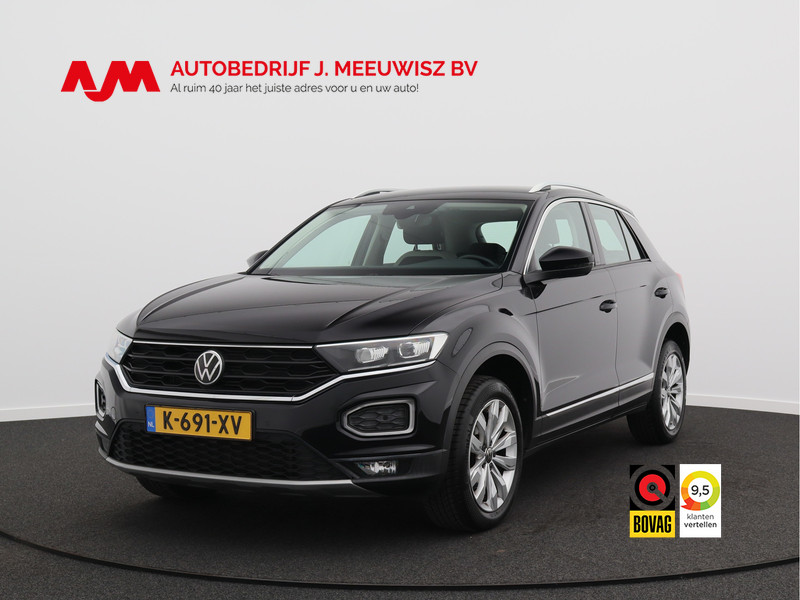 Volkswagen T-Roc 1.5 TSI Sport/ lage km/ trekhaak/ zeer mooi!