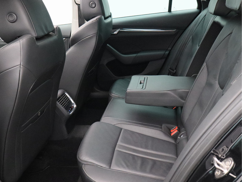 Škoda Octavia Combi 1.0 TSI Business Edition Plus/ leder/ schuifdak!