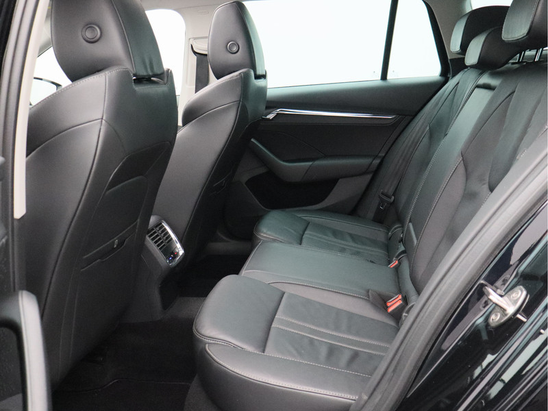 Škoda Octavia Combi 1.0 TSI Business Edition Plus/ leder/ schuifdak!