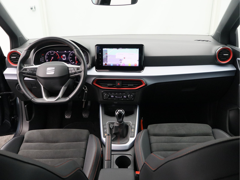 SEAT Arona 1.0 TSI FR Business Intense/ lage km/ compleet!