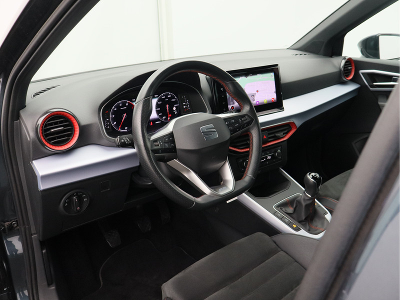 SEAT Arona 1.0 TSI FR Business Intense/ lage km/ compleet!