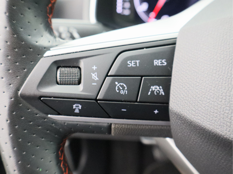 SEAT Arona 1.0 TSI FR Business Intense/ lage km/ compleet!