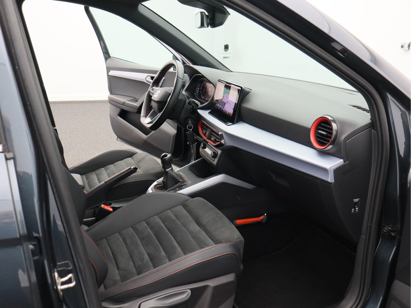 SEAT Arona 1.0 TSI FR Business Intense/ lage km/ compleet!