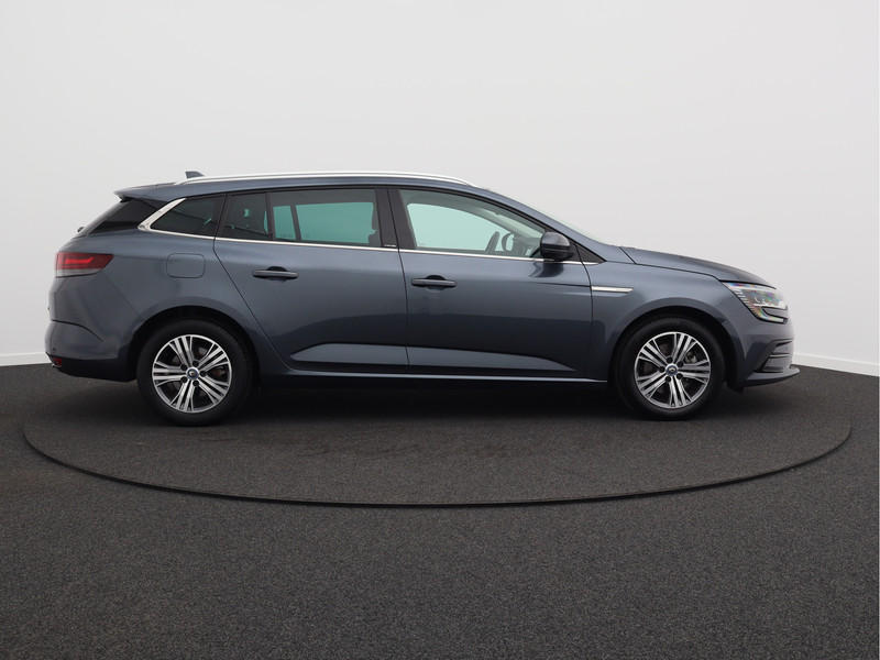 Renault Megane E-Tech Estate 1.6 Plug-In Hybrid 160 Intens/ lage km!