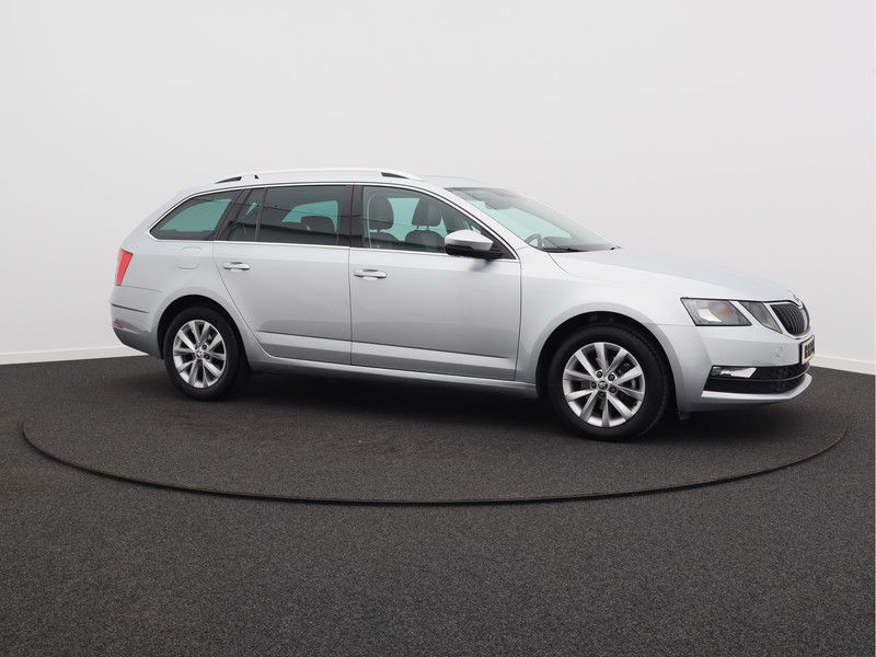 Škoda Octavia Combi 1.5 TSI Greentech Business Edition/ automaat/ trekhaak!