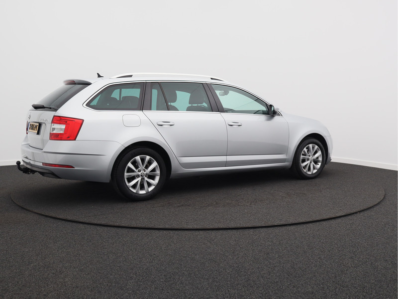Škoda Octavia Combi 1.5 TSI Greentech Business Edition/ automaat/ trekhaak!