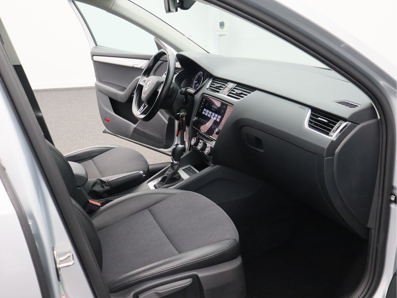 Škoda Octavia Combi 1.5 TSI Greentech Business Edition/ automaat/ trekhaak!