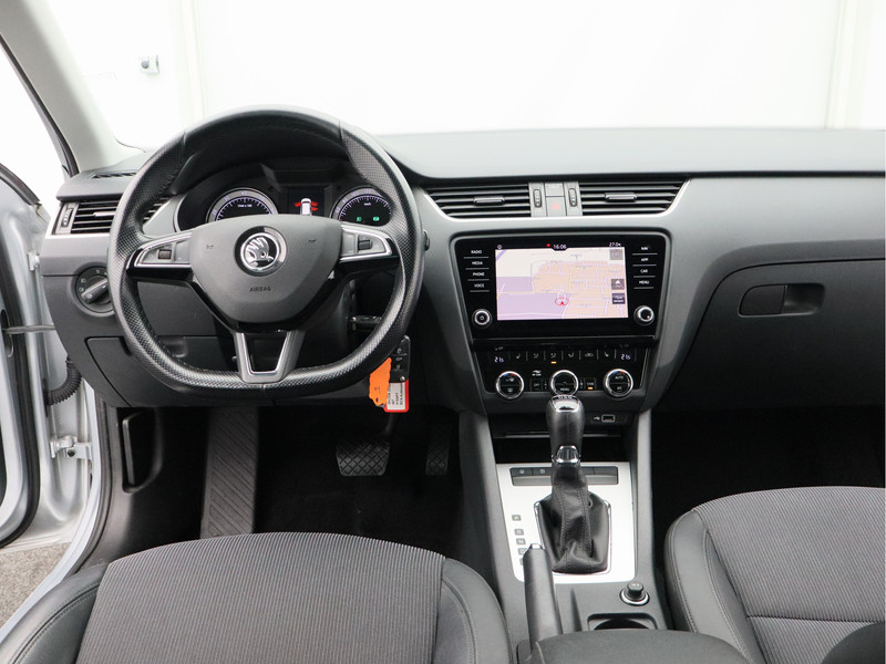 Škoda Octavia Combi 1.5 TSI Greentech Business Edition/ automaat/ trekhaak!