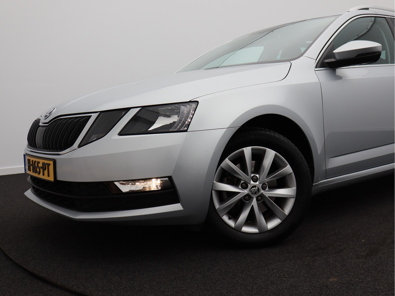 Škoda Octavia Combi 1.5 TSI Greentech Business Edition/ automaat/ trekhaak!