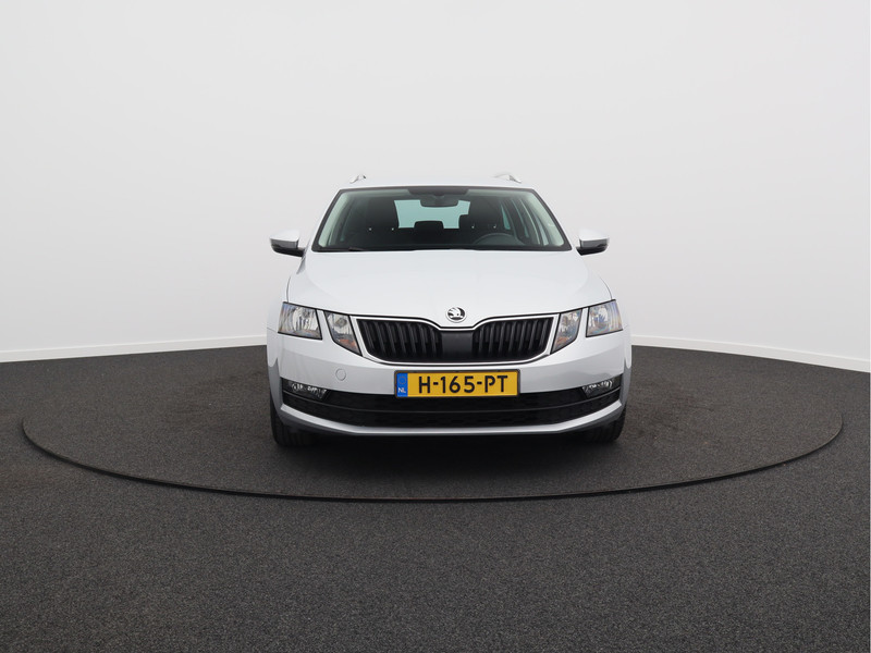 Škoda Octavia Combi 1.5 TSI Greentech Business Edition/ automaat/ trekhaak!