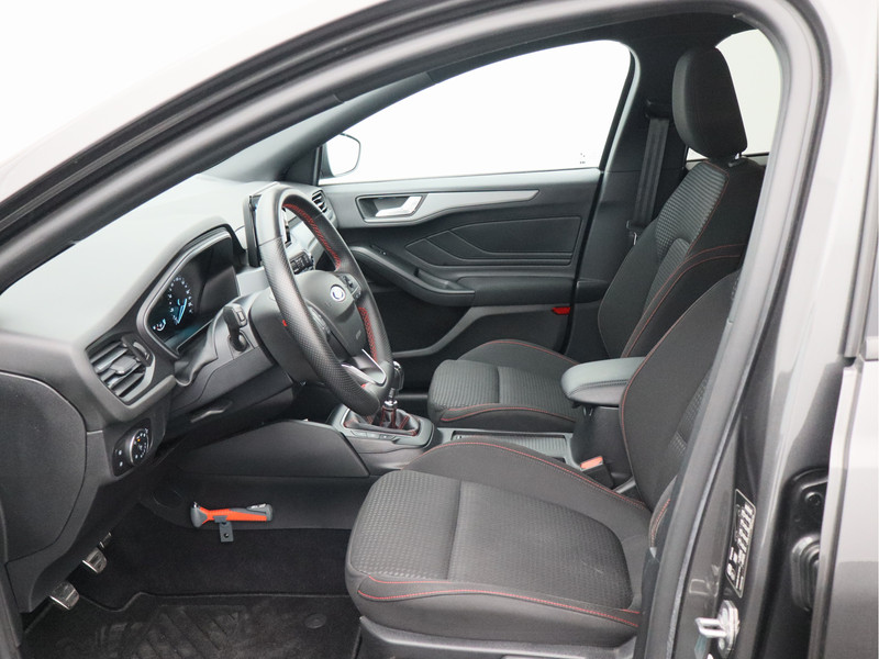 Ford Focus Wagon 1.0 EcoBoost Hybrid ST Line Style/ trekhaak!