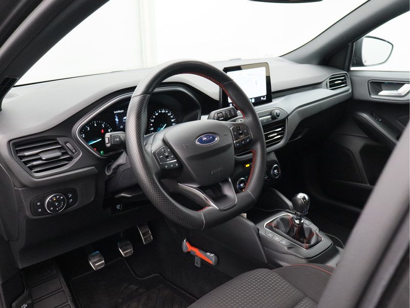 Ford Focus Wagon 1.0 EcoBoost Hybrid ST Line Style/ trekhaak!