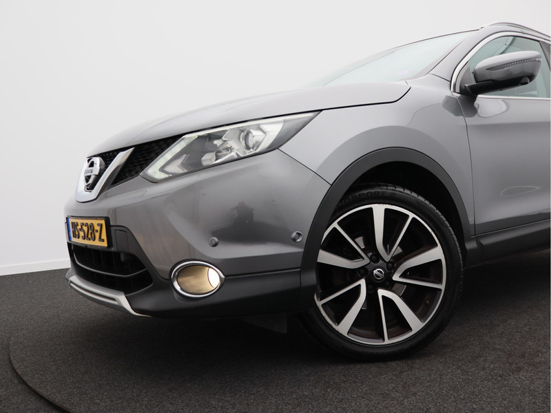 Nissan QASHQAI 1.2 Tekna/ lage km/ trekhaak/ mooie auto!