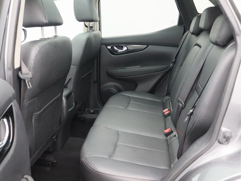 Nissan QASHQAI 1.2 Tekna/ lage km/ trekhaak/ mooie auto!