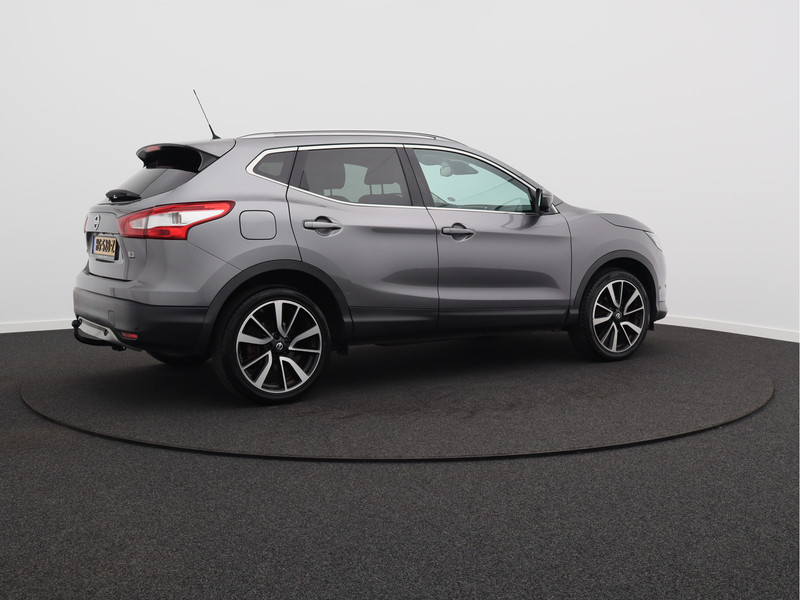 Nissan QASHQAI 1.2 Tekna/ lage km/ trekhaak/ mooie auto!