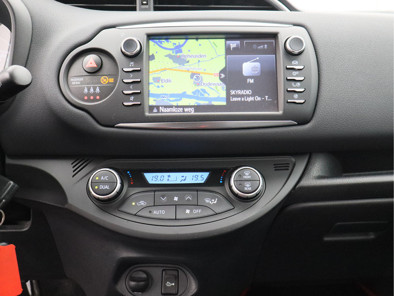 Toyota Yaris 1.5 VVT-i Design/ lage km/ zeer mooi!