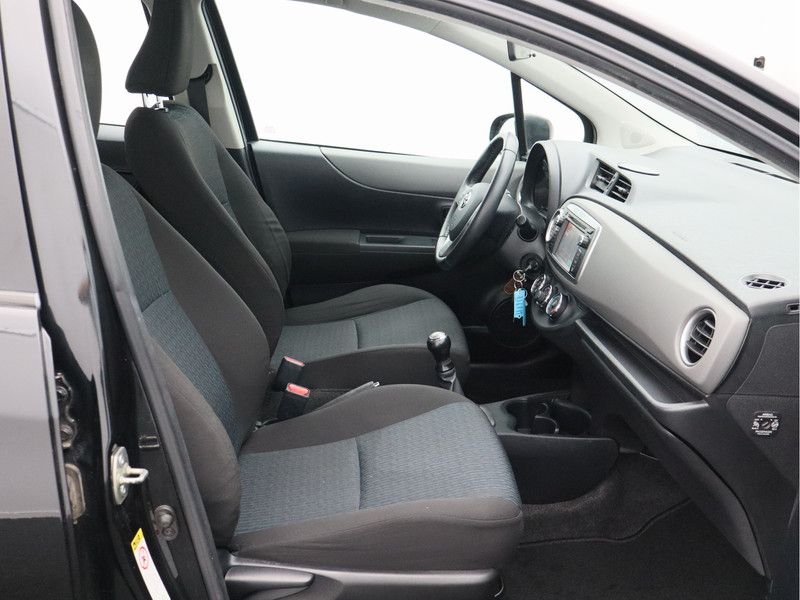 Toyota Yaris 1.0 VVT-i Aspiration/ airco/ achteruitrijcamera!