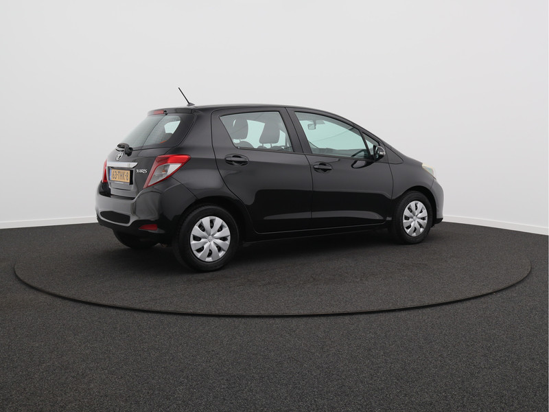 Toyota Yaris 1.0 VVT-i Aspiration/ airco/ achteruitrijcamera!