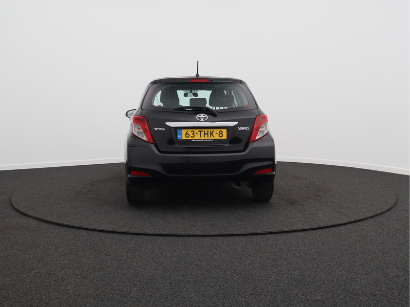 Toyota Yaris 1.0 VVT-i Aspiration/ airco/ achteruitrijcamera!