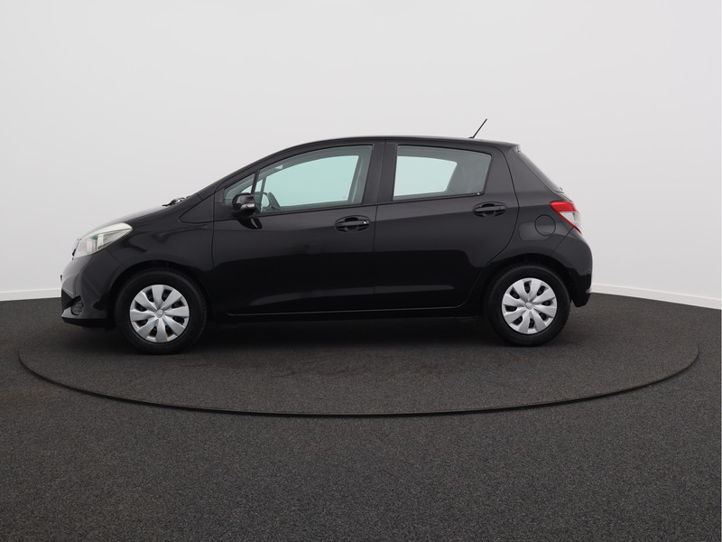 Toyota Yaris 1.0 VVT-i Aspiration/ airco/ achteruitrijcamera!