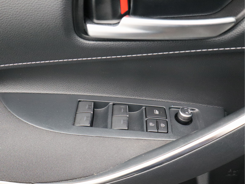 Toyota Corolla Touring Sports 1.8 Hybrid Active/ lage km/ zeer mooi!