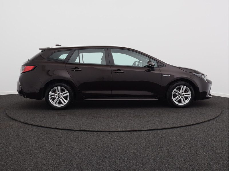 Toyota Corolla Touring Sports 1.8 Hybrid Active/ lage km/ zeer mooi!
