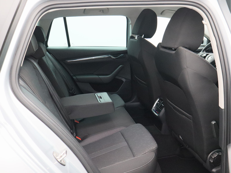 Škoda Octavia Combi 1.5 e-TSI Business Edition Plus/ afneembare trekhaak!