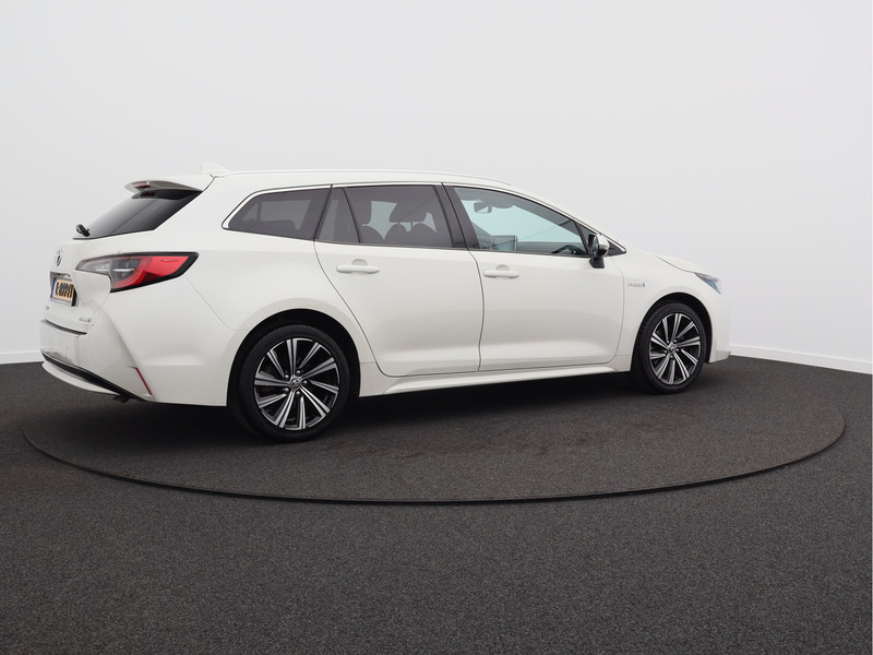 Toyota Corolla Touring Sports 1.8 Hybrid Dynamic/ lage km/ zeer mooi!