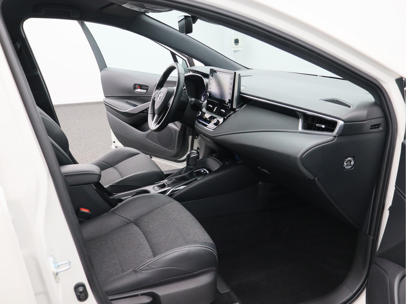 Toyota Corolla Touring Sports 1.8 Hybrid Dynamic/ lage km/ zeer mooi!