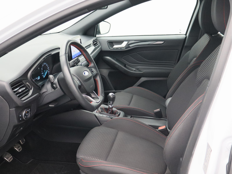 Ford Focus 1.0 EcoBoost ST Line Business/ zeer mooi!