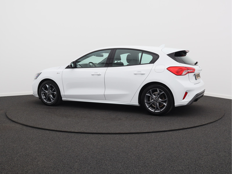 Ford Focus 1.0 EcoBoost ST Line Business/ zeer mooi!