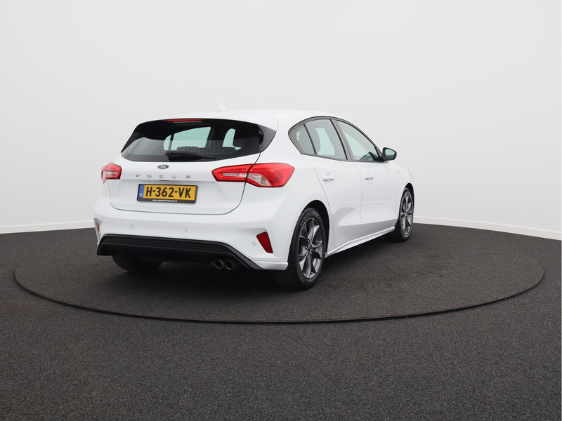 Ford Focus 1.0 EcoBoost ST Line Business/ zeer mooi!