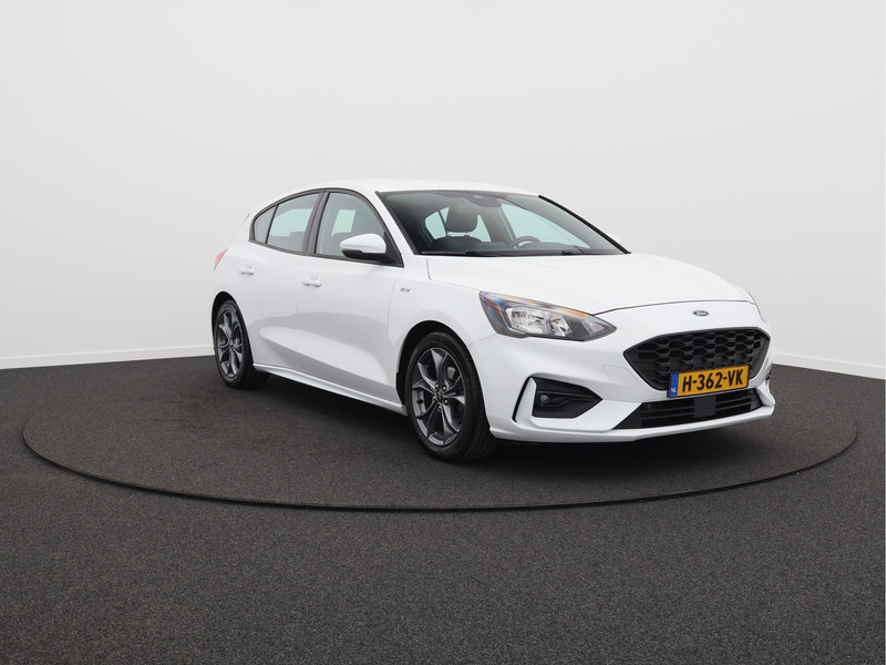 Ford Focus 1.0 EcoBoost ST Line Business/ zeer mooi!