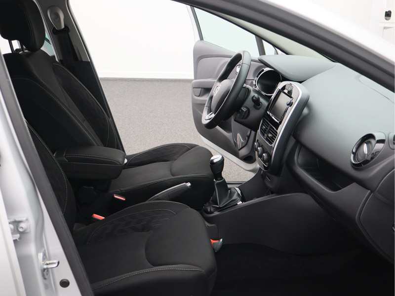 Renault Clio 0.9 TCe Limited/ lage km/ zeer mooi!